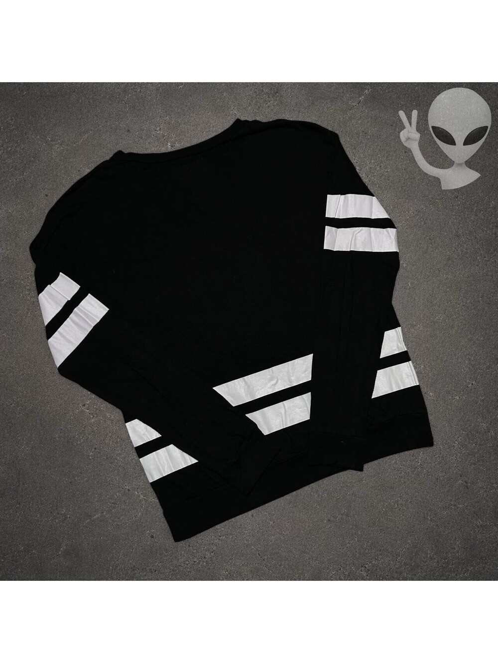 Stussy SS Link Striped Long-Sleeve Shirt Black White Women XS - Picture 6 of 6